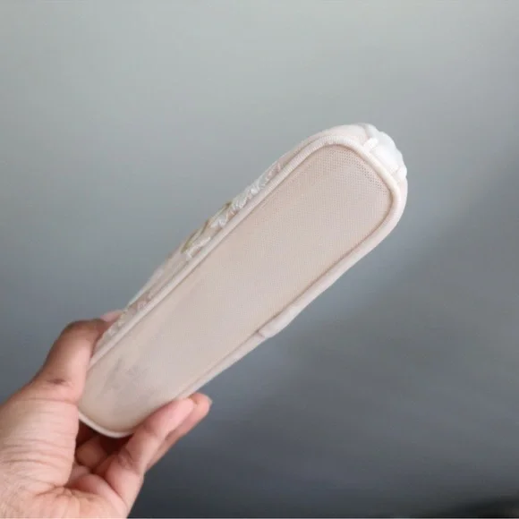 DIOR Limited-Edition Lucky Miss Ritual Butterfly Embroidered Pouch - Picture 3 of 7